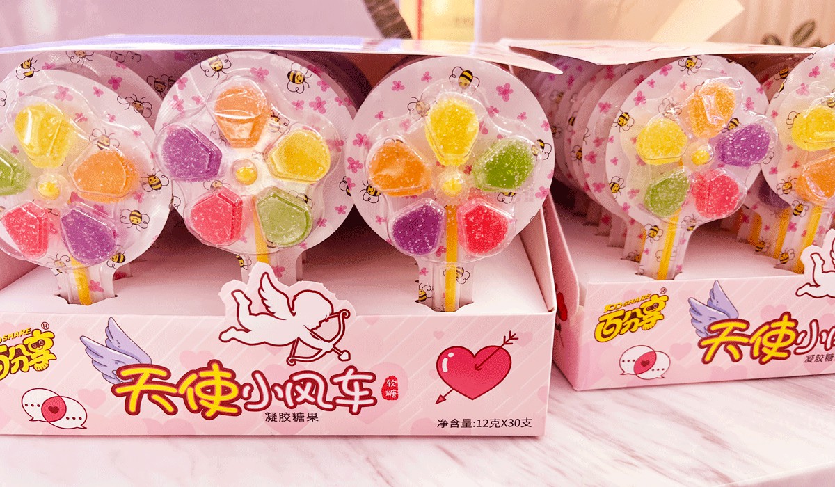 1640332617201918.jpg 震儀股份 | 平安來,圣誕到,送你一個蘋果兩個橙,保你平平安安心想事成