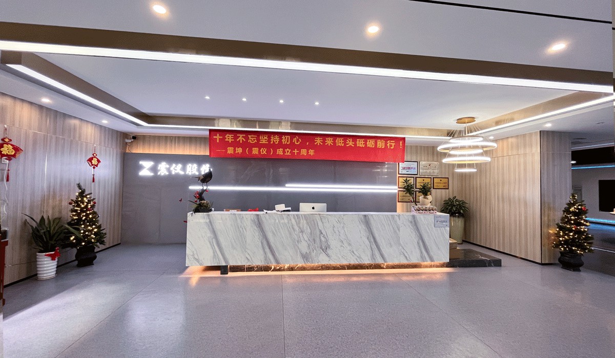 1640333114484996.jpg Zhenyi shares | to ping an to Christmas and send you an apple, two orange, keep you in peace