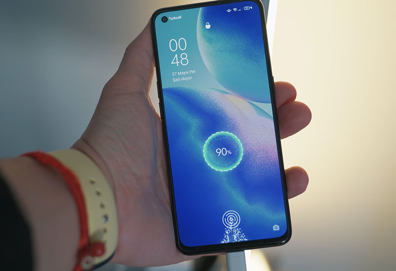 手機屏幕都有哪些分類?如何加強智能手機市場的用戶粘性