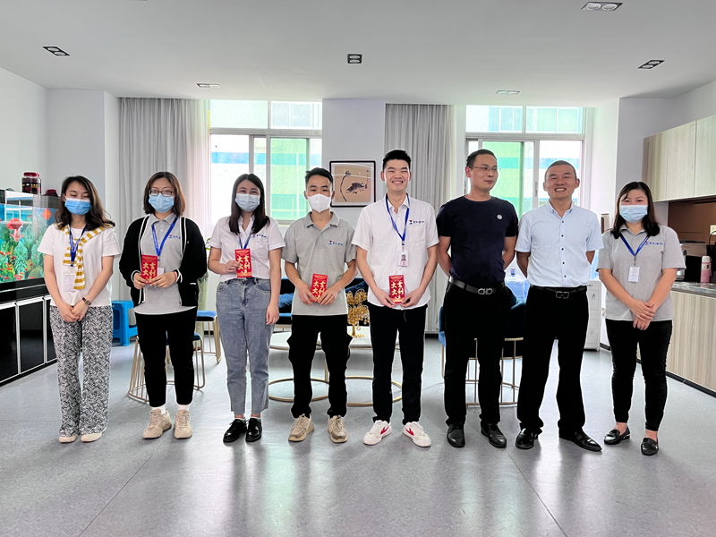 震儀股份 | 2022年4月份優秀員工表彰大會圓滿落幕