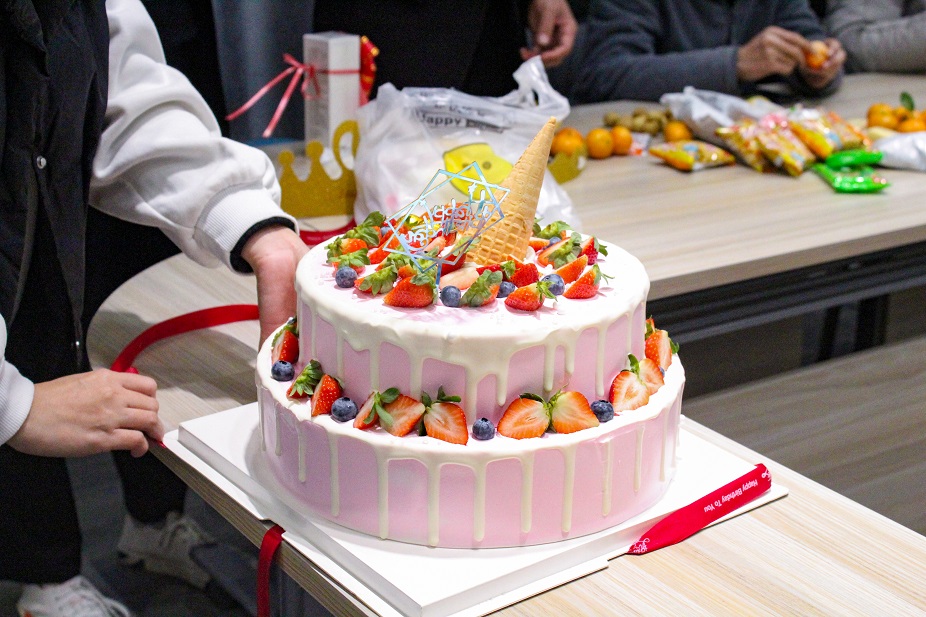 震儀股份 | 2022年第四季度員工生日會 震儀股份 | 2022年第四季度員工生日會