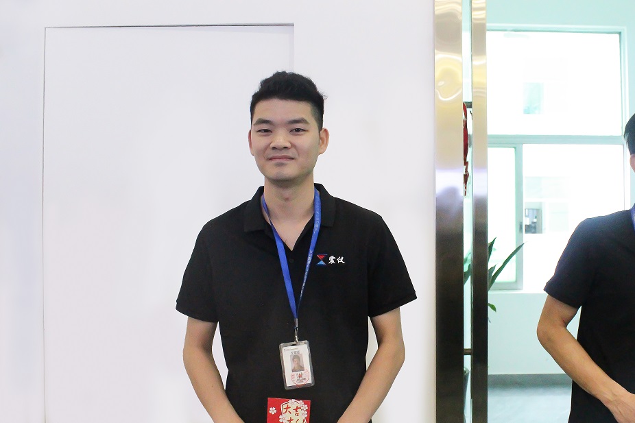 激蕩人心，贊譽有加 | 震儀股份月度員工大會表彰兩位優秀員工和三位優秀主管