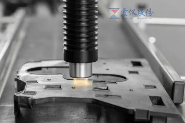 What are the differences between plasma cleaning machines and flame processing machines