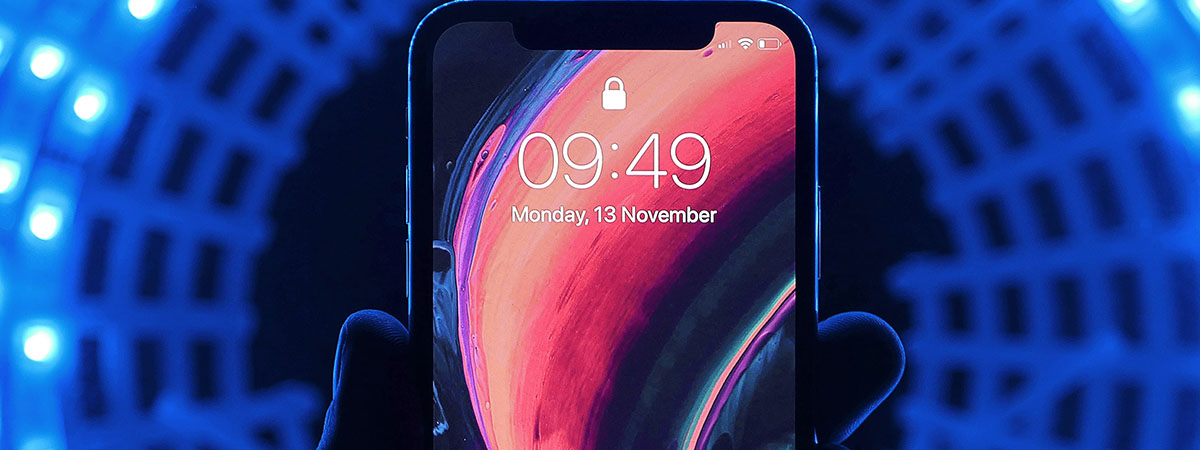 Why is the difference in texture produced by the same AG anti-glare process coating so large?