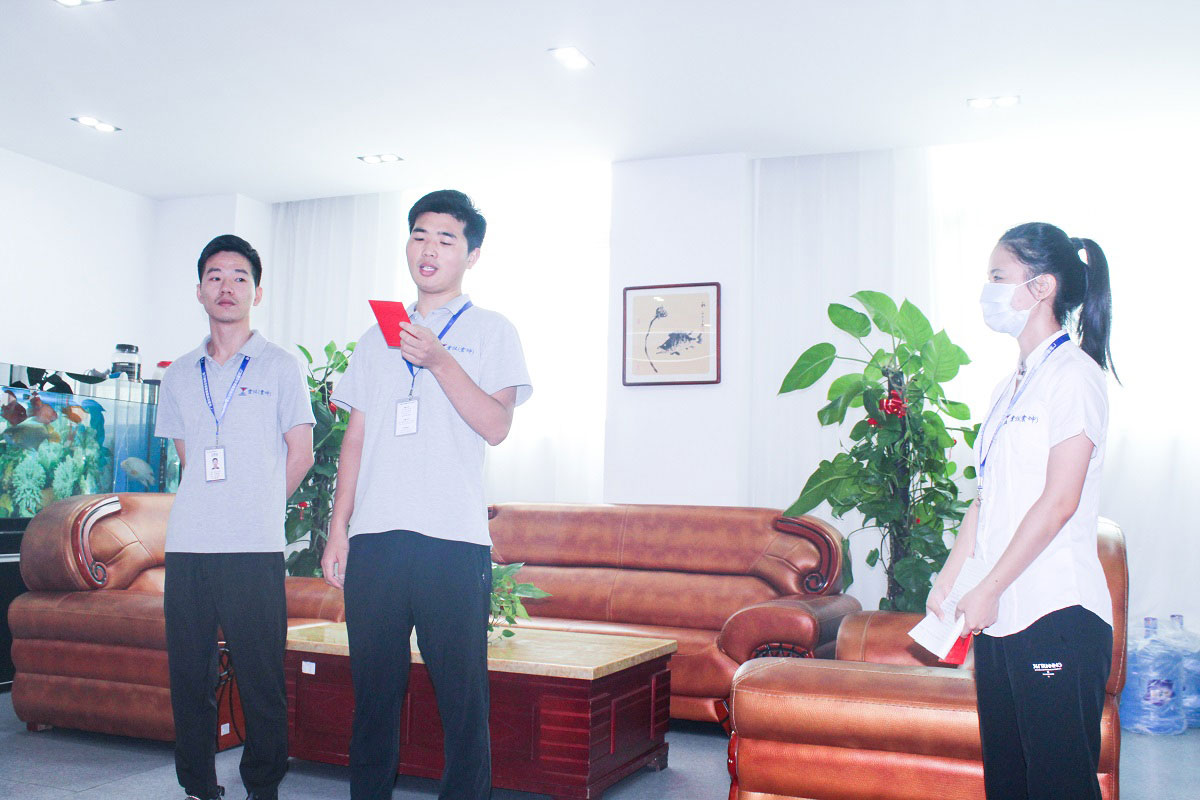 震儀股份“8月份月度工作會議”煥發(fā)開拓進取、奮發(fā)有為的高昂斗志!