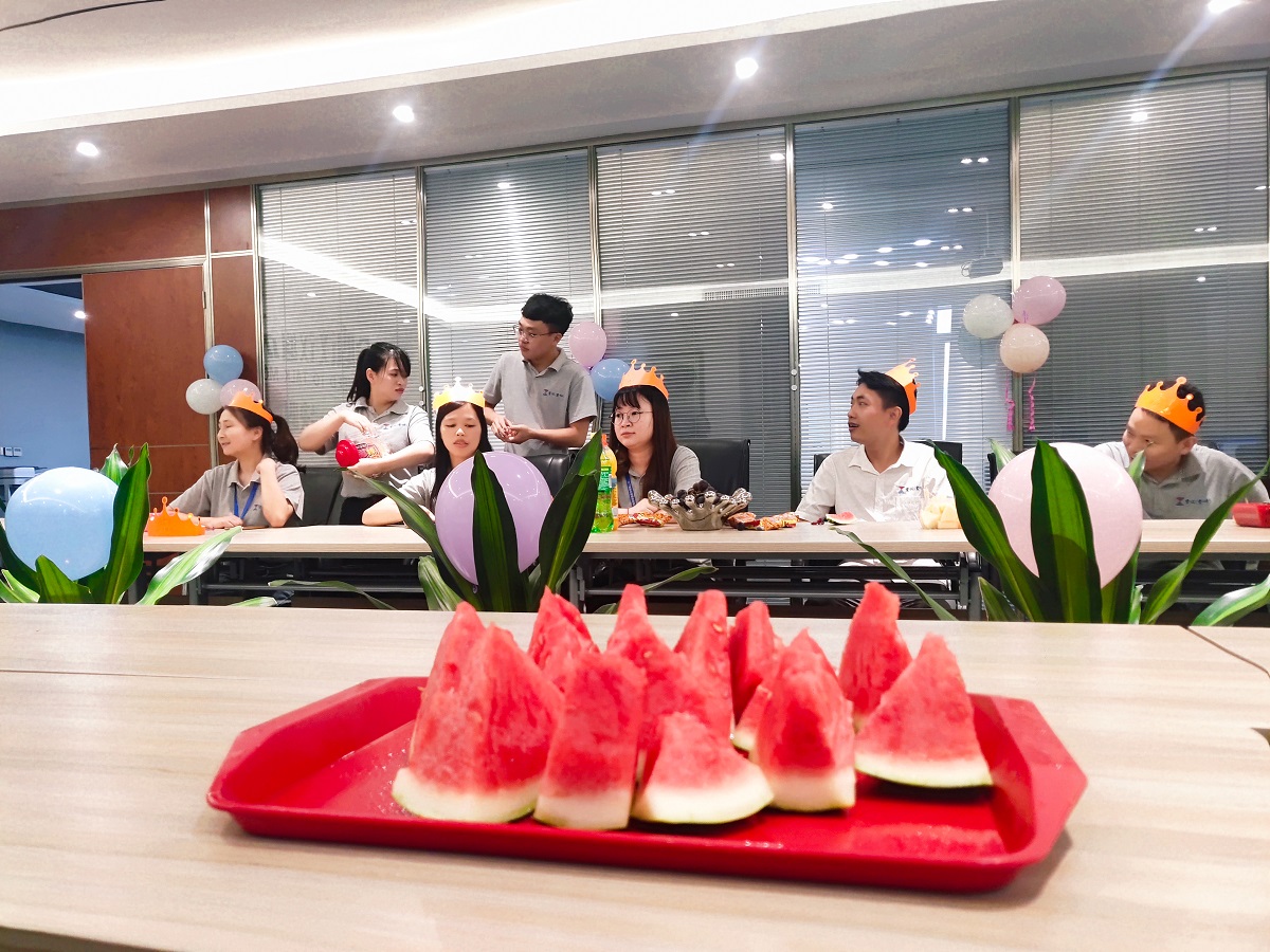 震儀股份 | 2021年第二季度生日會(huì)