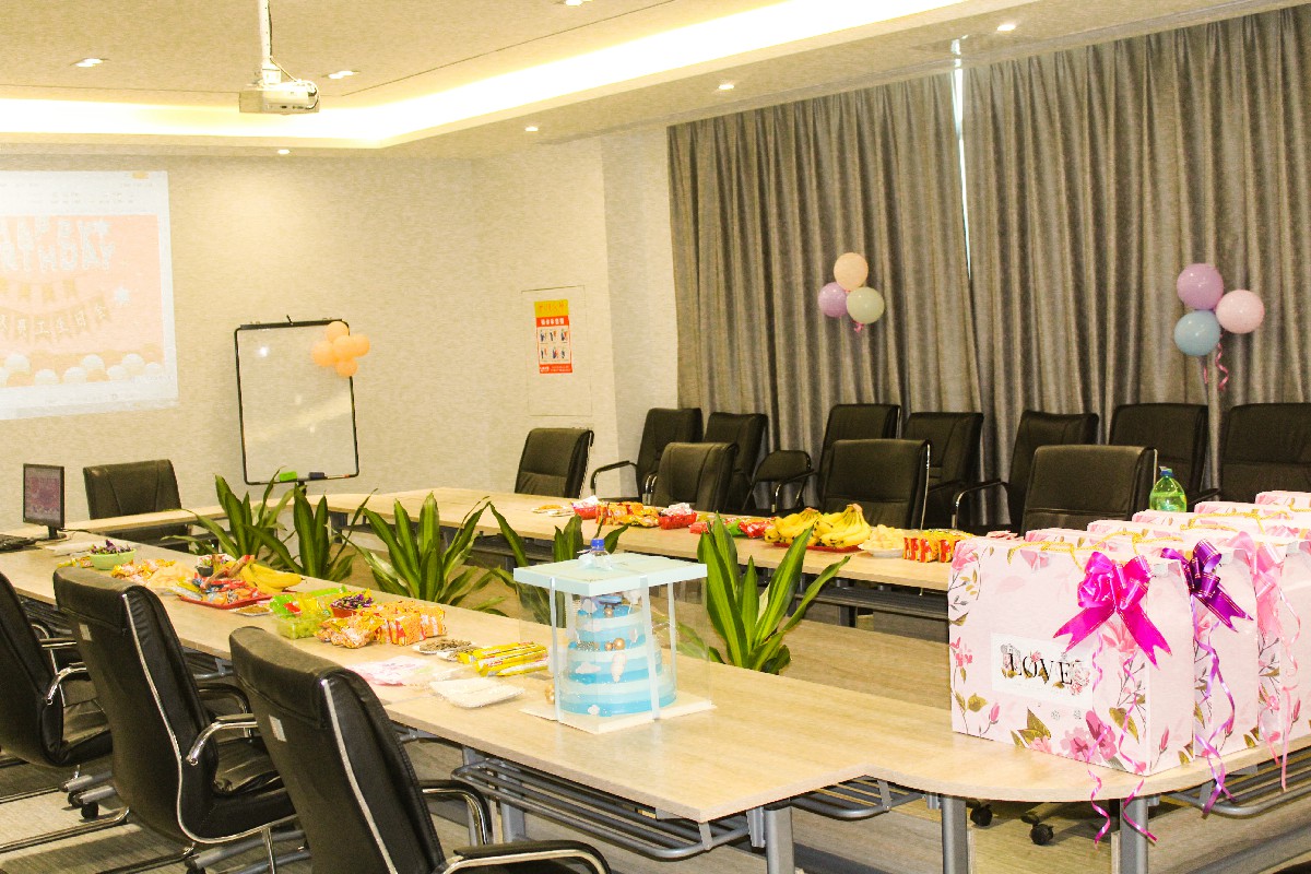 震儀股份 | 2021年第三季度員工生日會